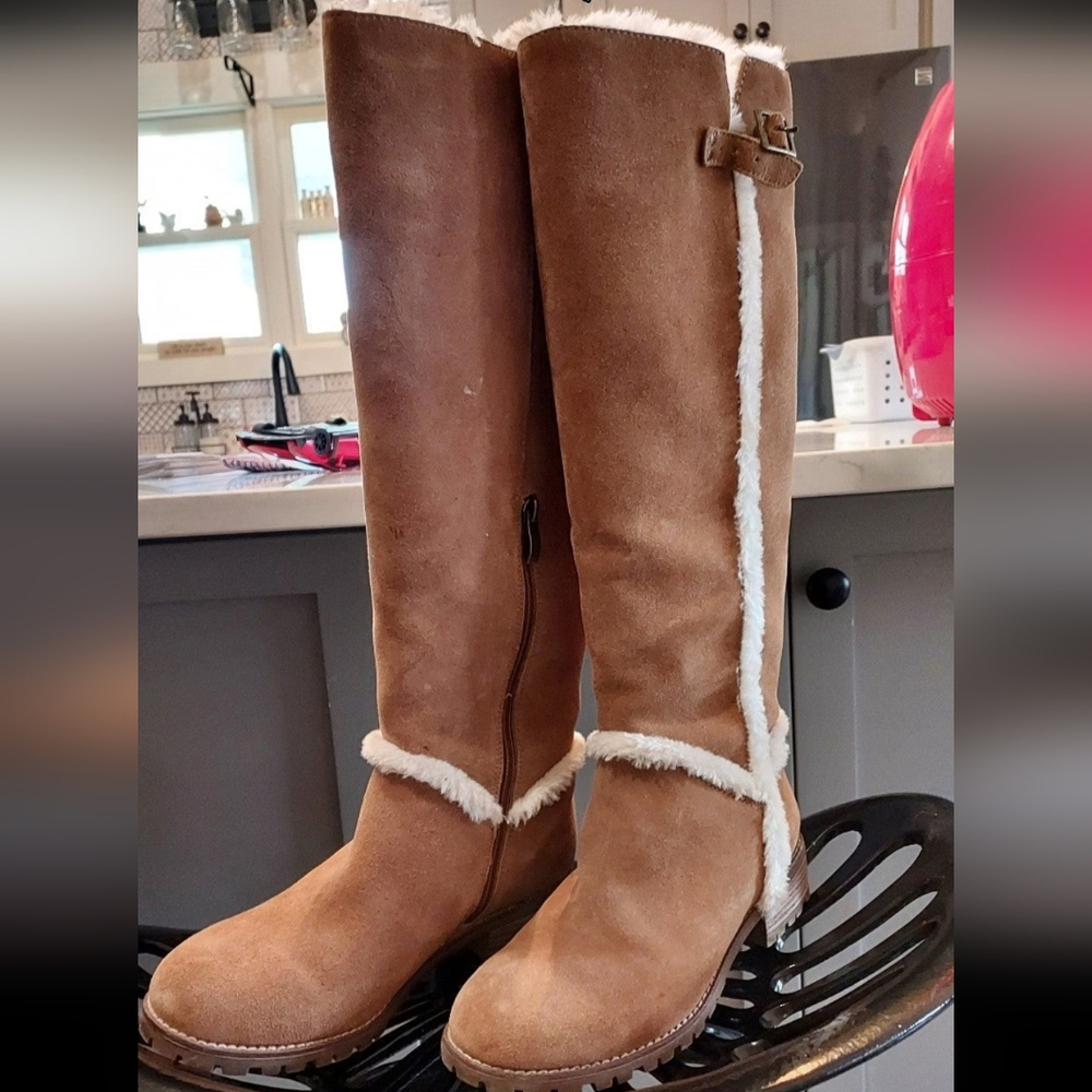 Ladies Knee High Suede Boots